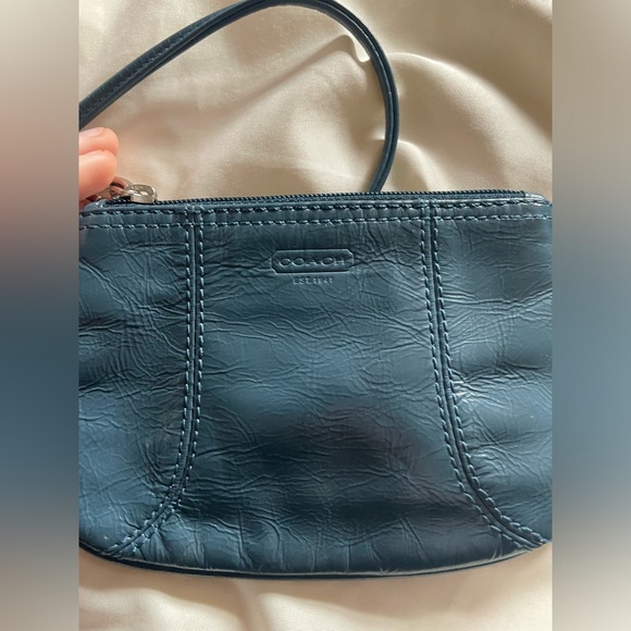 Coach Wallet - Picture 1 of 4